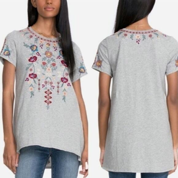 Johnny Was Grey Embroidered Ladies  Blouse\Shirt  Size Large - Picture 1 of 5